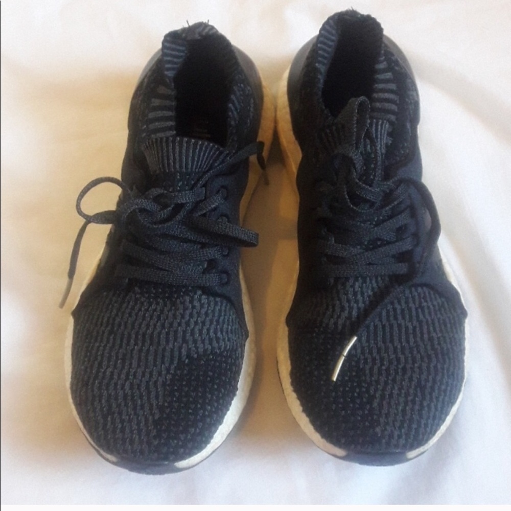 Adidas ultra boost women’s 7.5